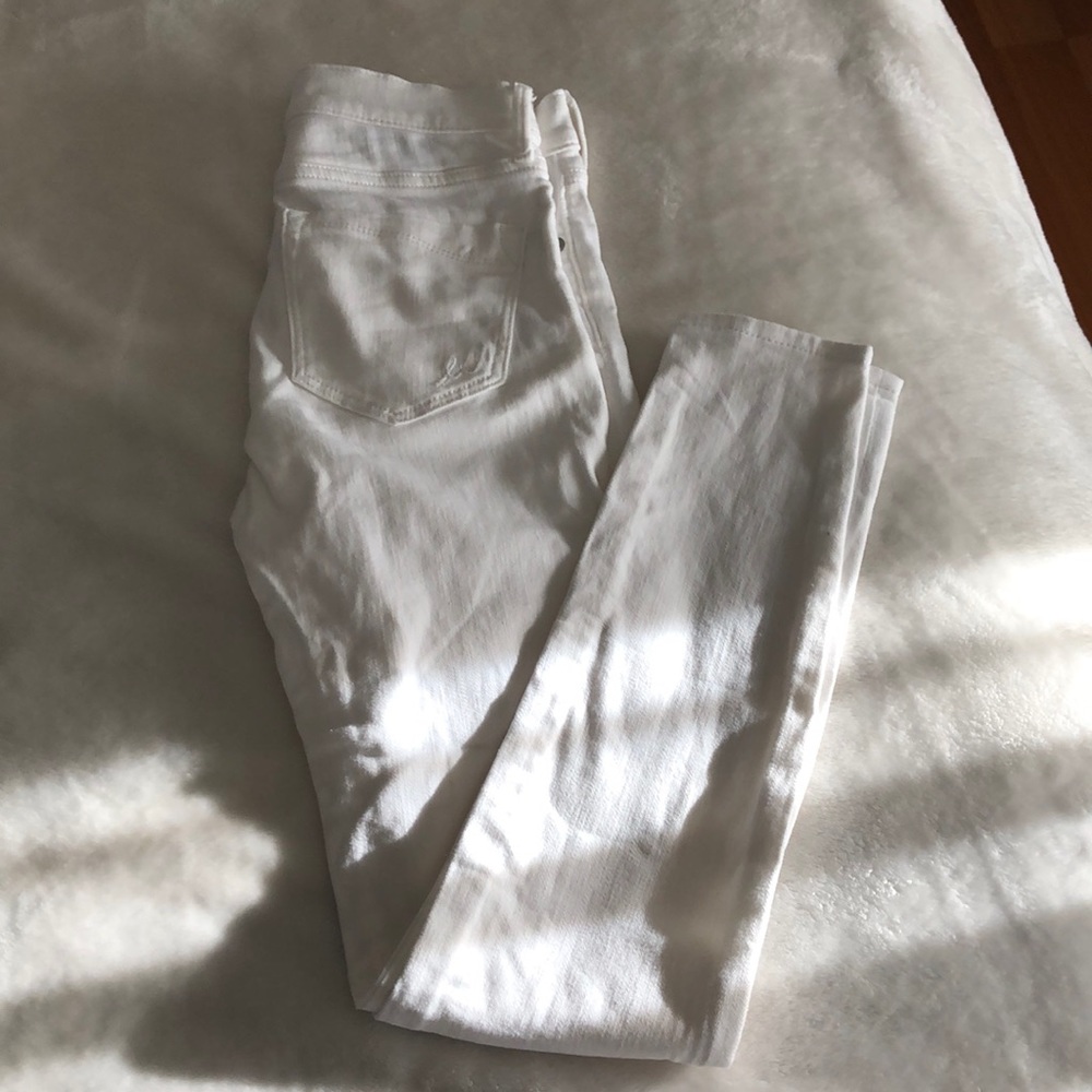 Skinny White Mid Rise Legging